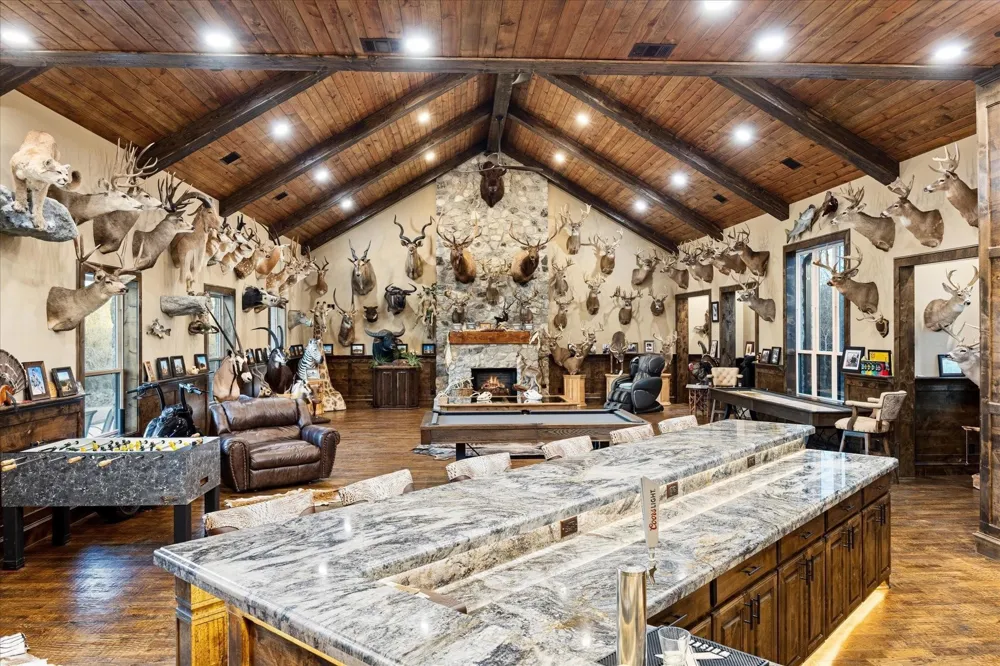 4101 W Highway 114 Paradise, TX 76073