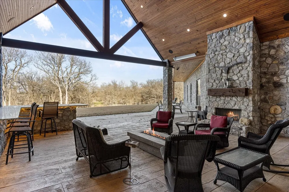 4101 W Highway 114 Paradise, TX 76073