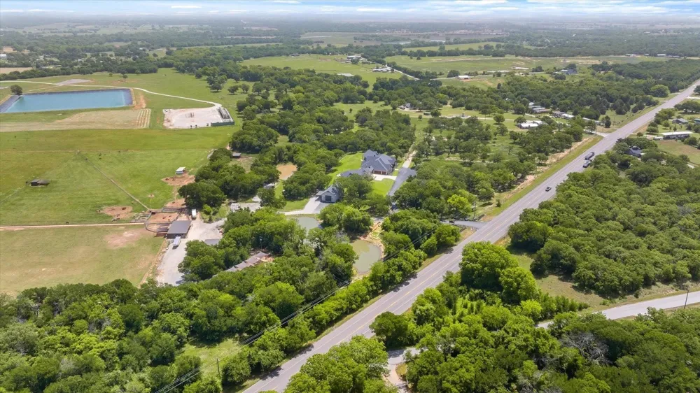 4101 W Highway 114 Paradise, TX 76073