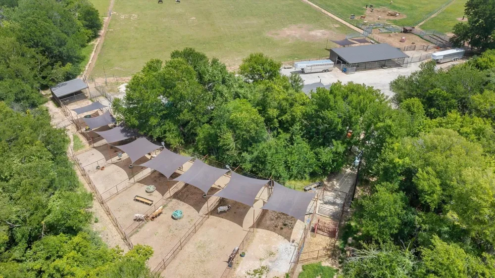4101 W Highway 114 Paradise, TX 76073