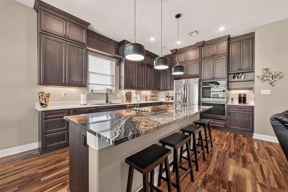 3730 Mendocino Drive Galveston, TX 77554