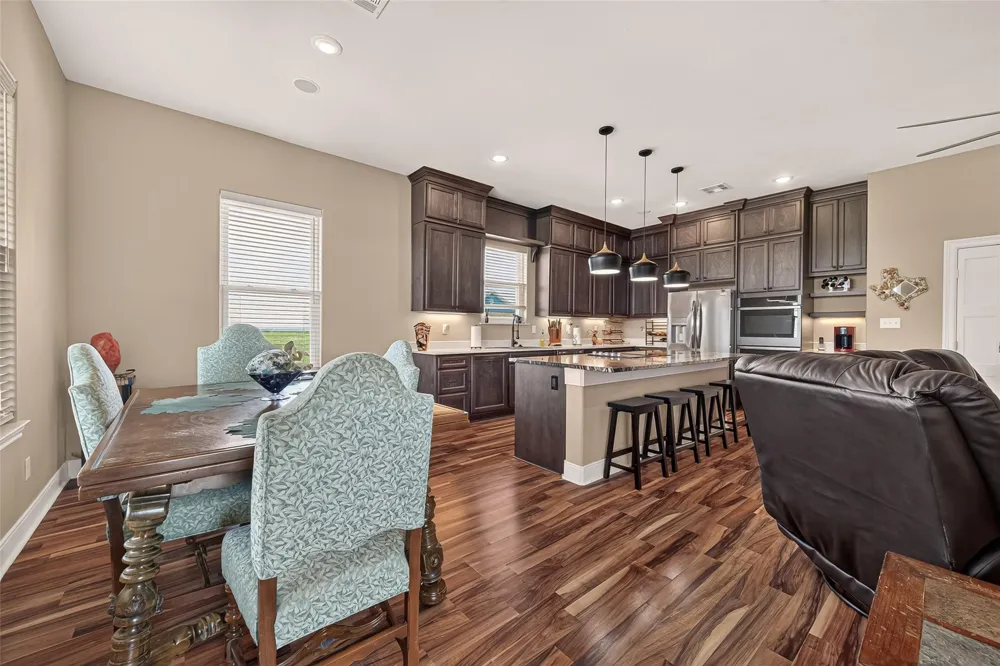 3730 Mendocino Drive Galveston, TX 77554