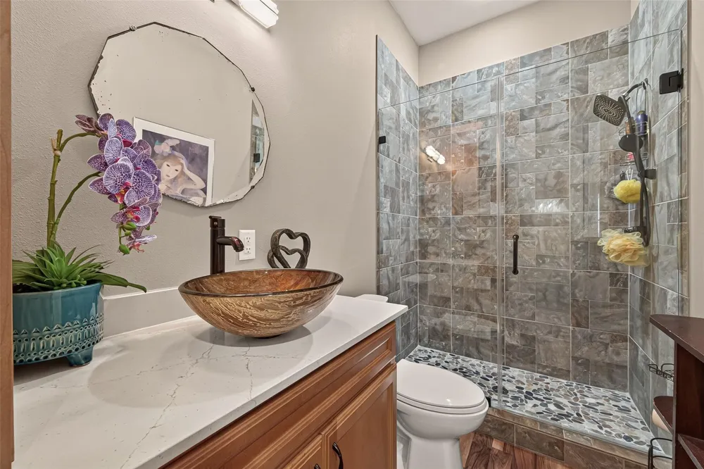 3730 Mendocino Drive Galveston, TX 77554