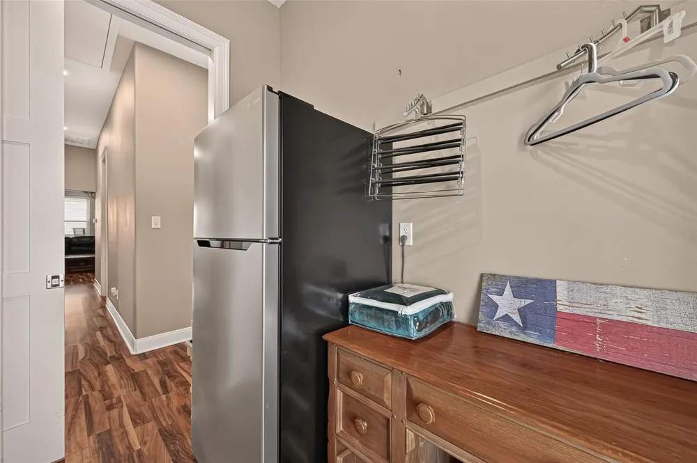 3730 Mendocino Drive Galveston, TX 77554