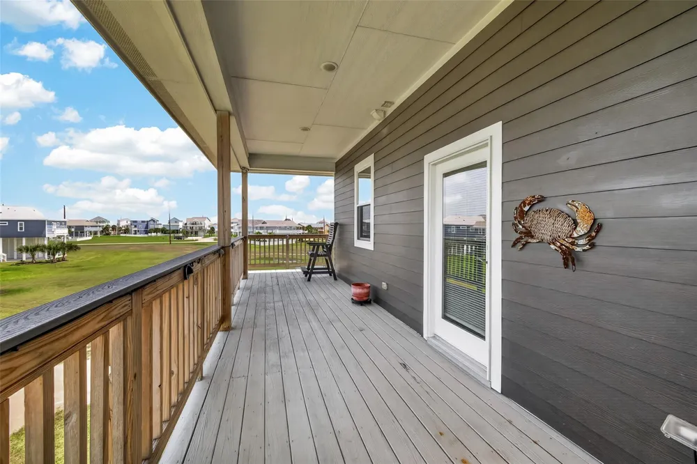 3730 Mendocino Drive Galveston, TX 77554