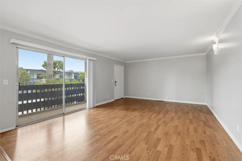 25930 Narbonne Avenue #114 Lomita, CA 90717