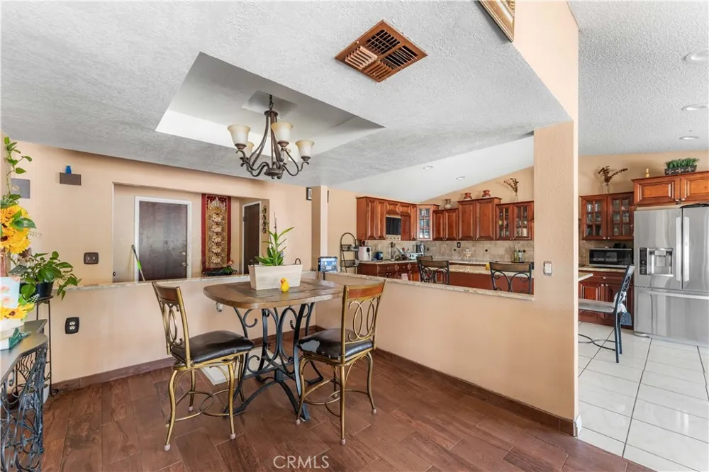 9615 E Avenue S12 Littlerock, CA 93543