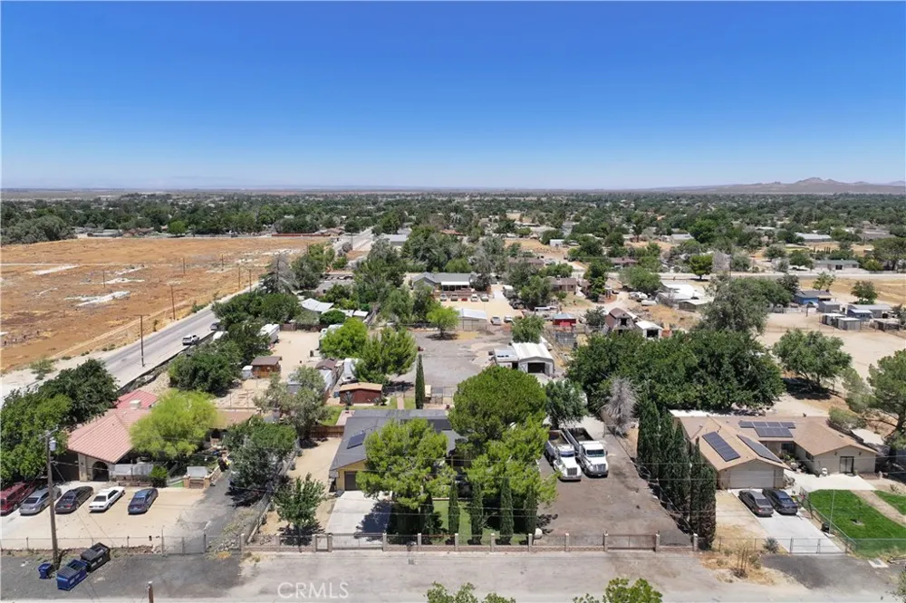 9615 E Avenue S12 Littlerock, CA 93543