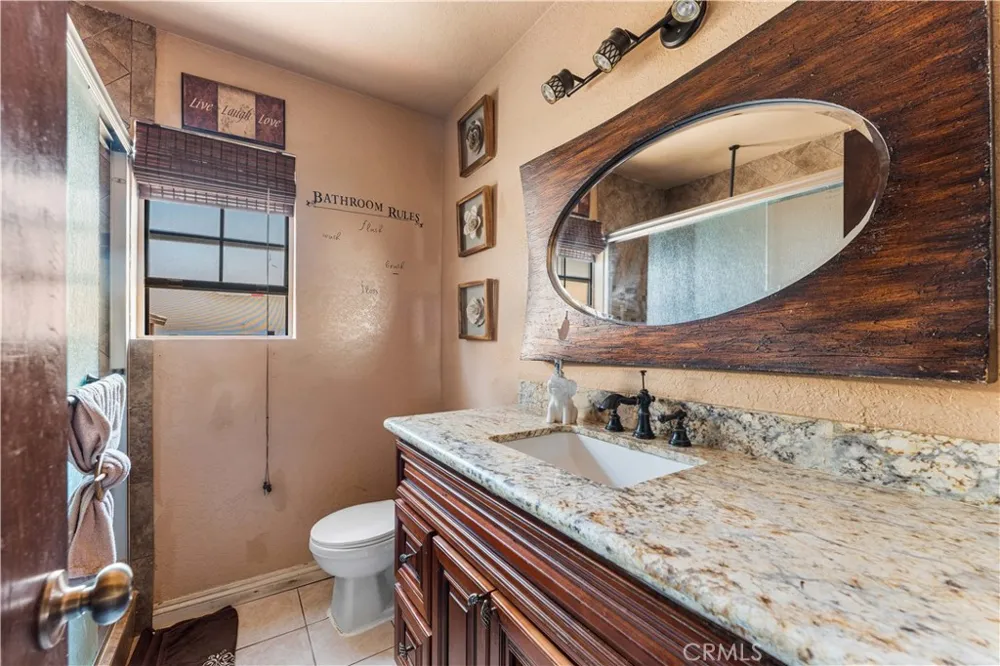 9615 E Avenue S12 Littlerock, CA 93543
