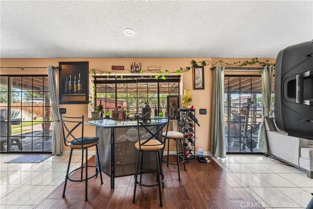9615 E Avenue S12 Littlerock, CA 93543