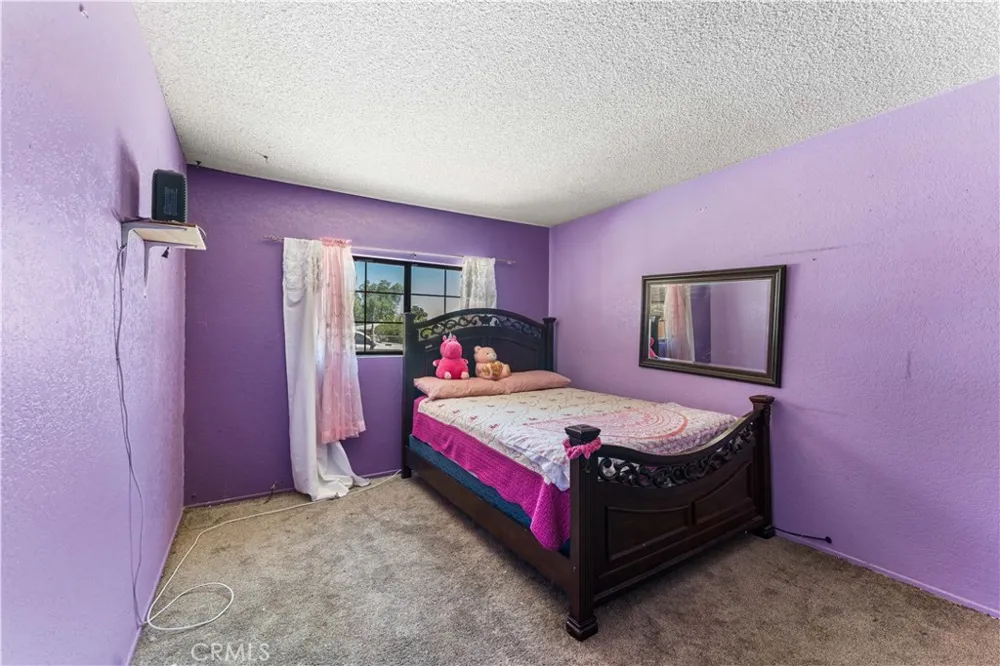9615 E Avenue S12 Littlerock, CA 93543