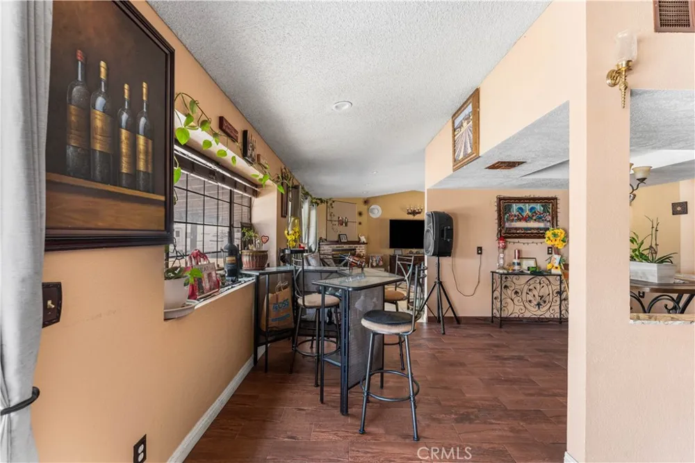 9615 E Avenue S12 Littlerock, CA 93543