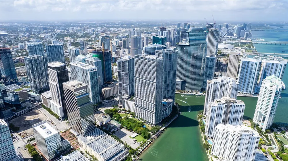 495 Brickell Ave #4609 Miami, FL 33131
