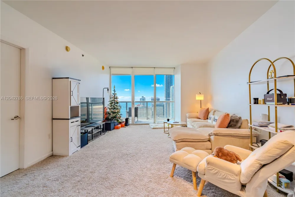 495 Brickell Ave #4609 Miami, FL 33131