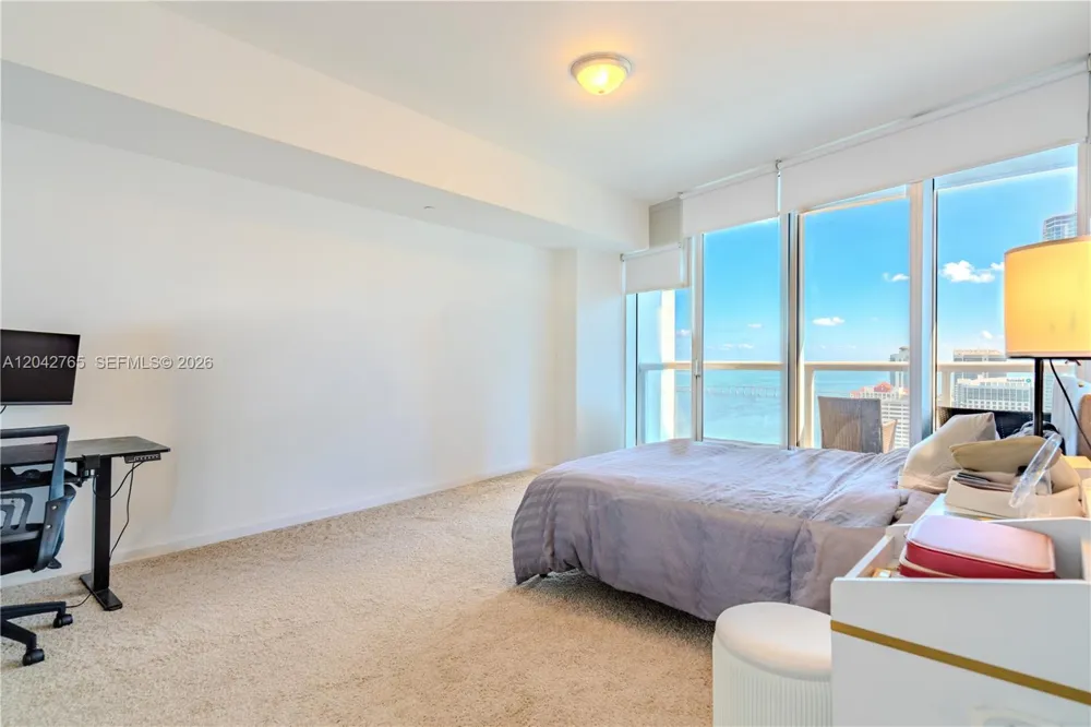 495 Brickell Ave #4609 Miami, FL 33131