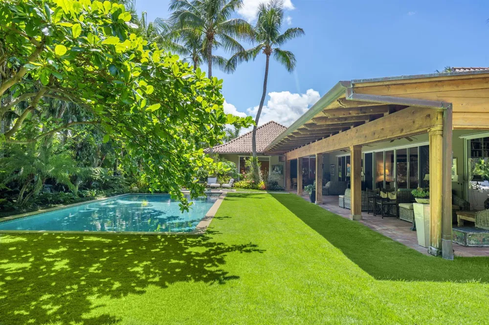 6 La Costa Way Palm Beach, FL 33480