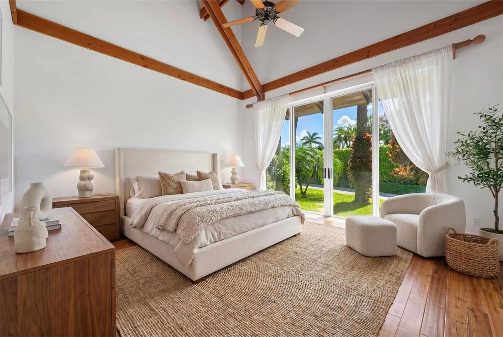 6 La Costa Way Palm Beach, FL 33480