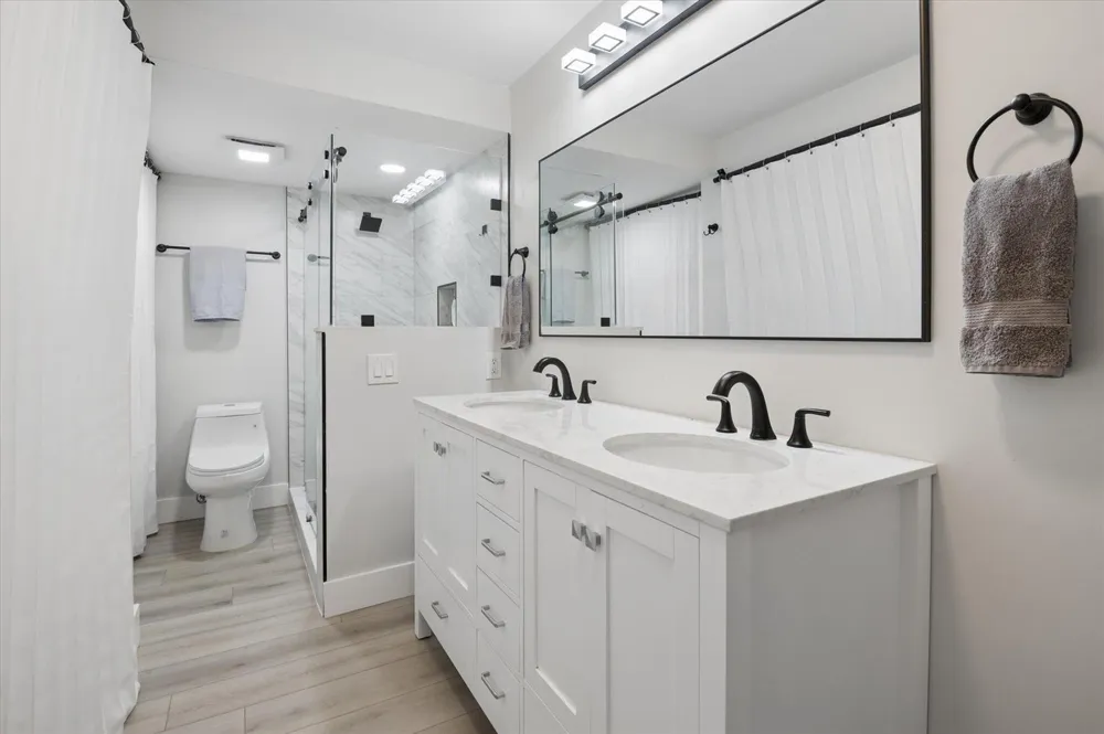 3589 S Ocean Boulevard #30 South Palm Beach, FL 33480