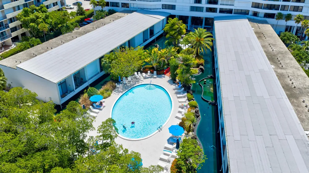3589 S Ocean Boulevard #30 South Palm Beach, FL 33480