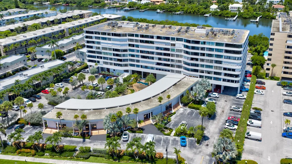 3589 S Ocean Boulevard #30 South Palm Beach, FL 33480