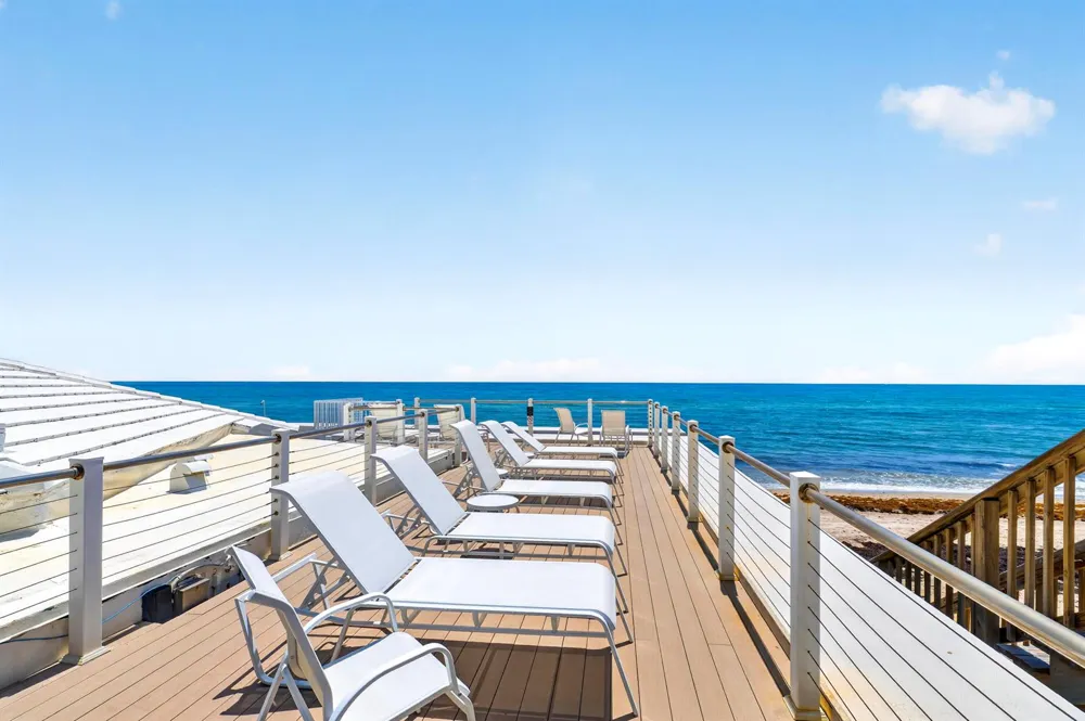 3589 S Ocean Boulevard #30 South Palm Beach, FL 33480