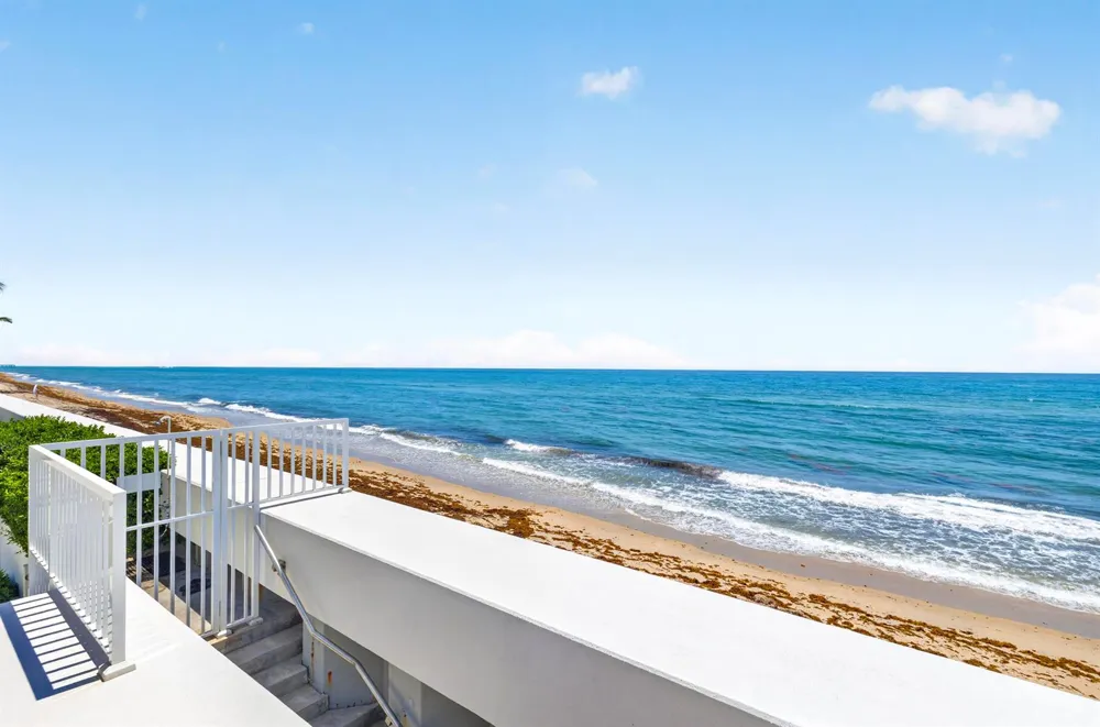 3589 S Ocean Boulevard #30 South Palm Beach, FL 33480