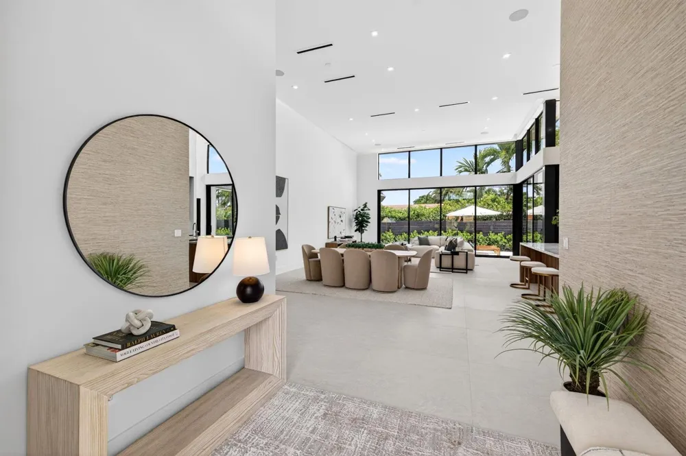 2717 NE 33rd Street Fort Lauderdale, FL 33306