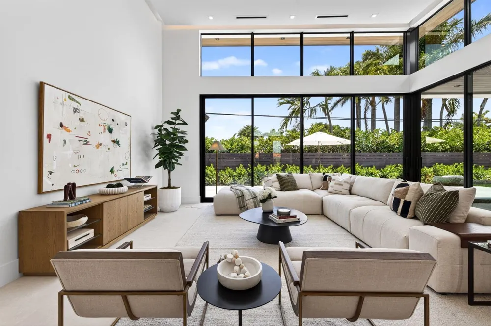 2717 NE 33rd Street Fort Lauderdale, FL 33306