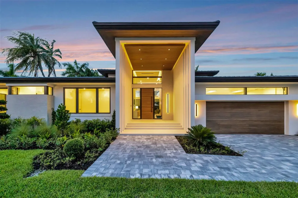 2717 NE 33rd Street Fort Lauderdale, FL 33306