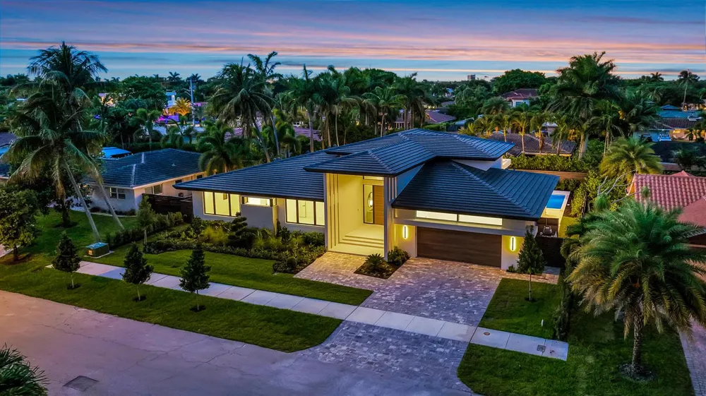 2717 NE 33rd Street Fort Lauderdale, FL 33306