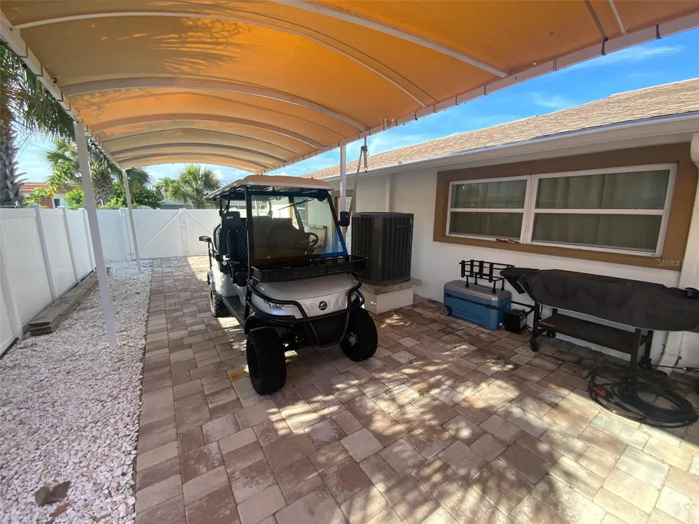 320 HARBOR PASSAGE Clearwater Beach, FL 33767