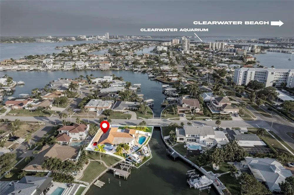 320 HARBOR PASSAGE Clearwater Beach, FL 33767