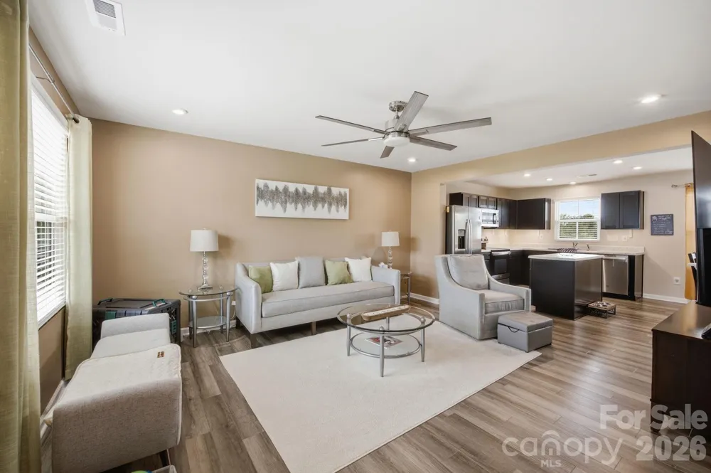 6121 Cutwater Circle Charlotte, NC 28269