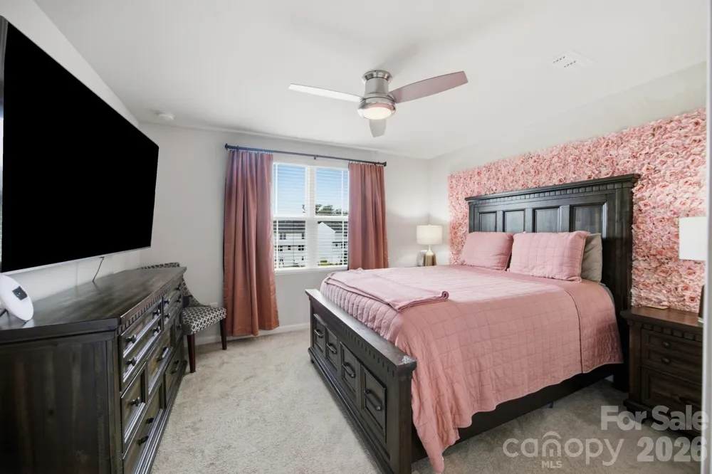 6121 Cutwater Circle Charlotte, NC 28269