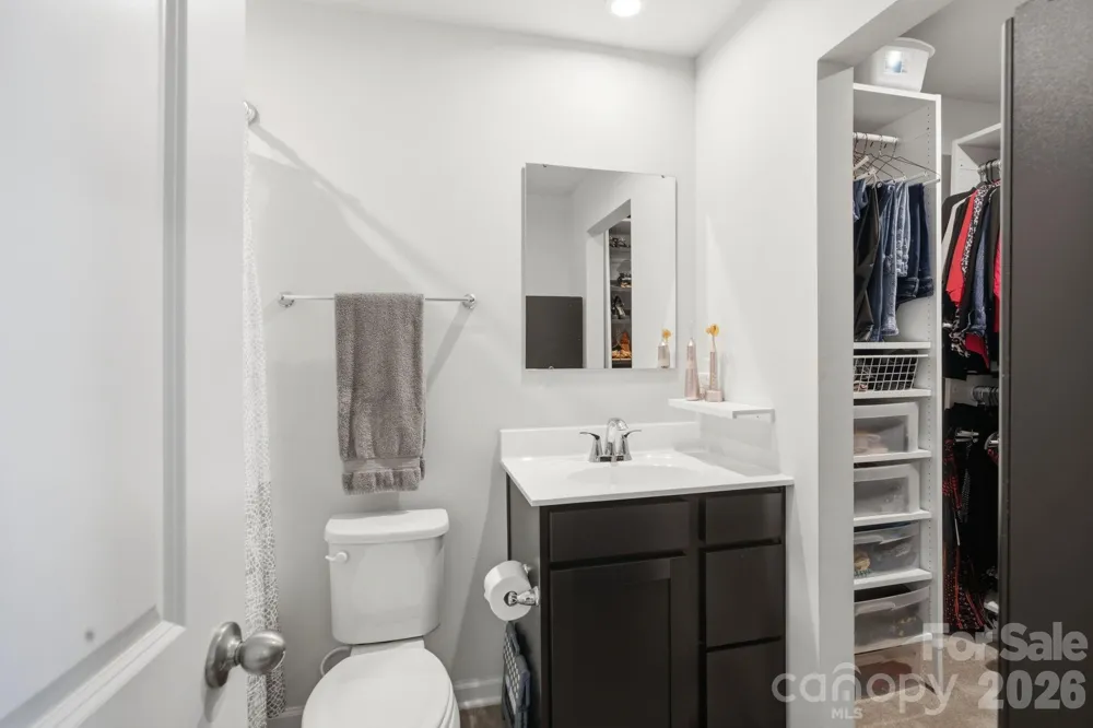 6121 Cutwater Circle Charlotte, NC 28269