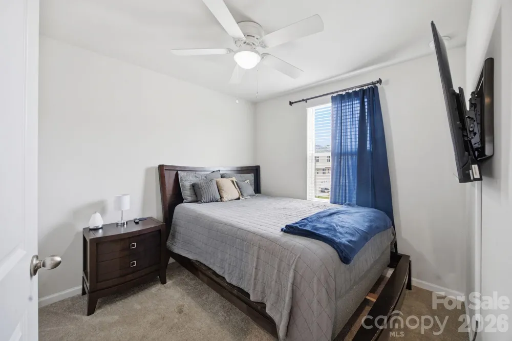 6121 Cutwater Circle Charlotte, NC 28269