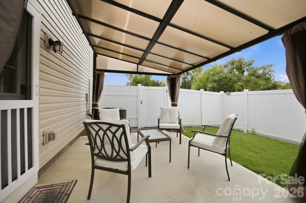 6121 Cutwater Circle Charlotte, NC 28269