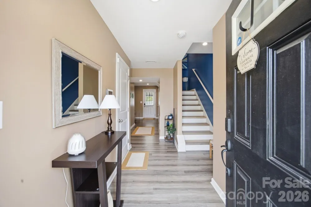 6121 Cutwater Circle Charlotte, NC 28269