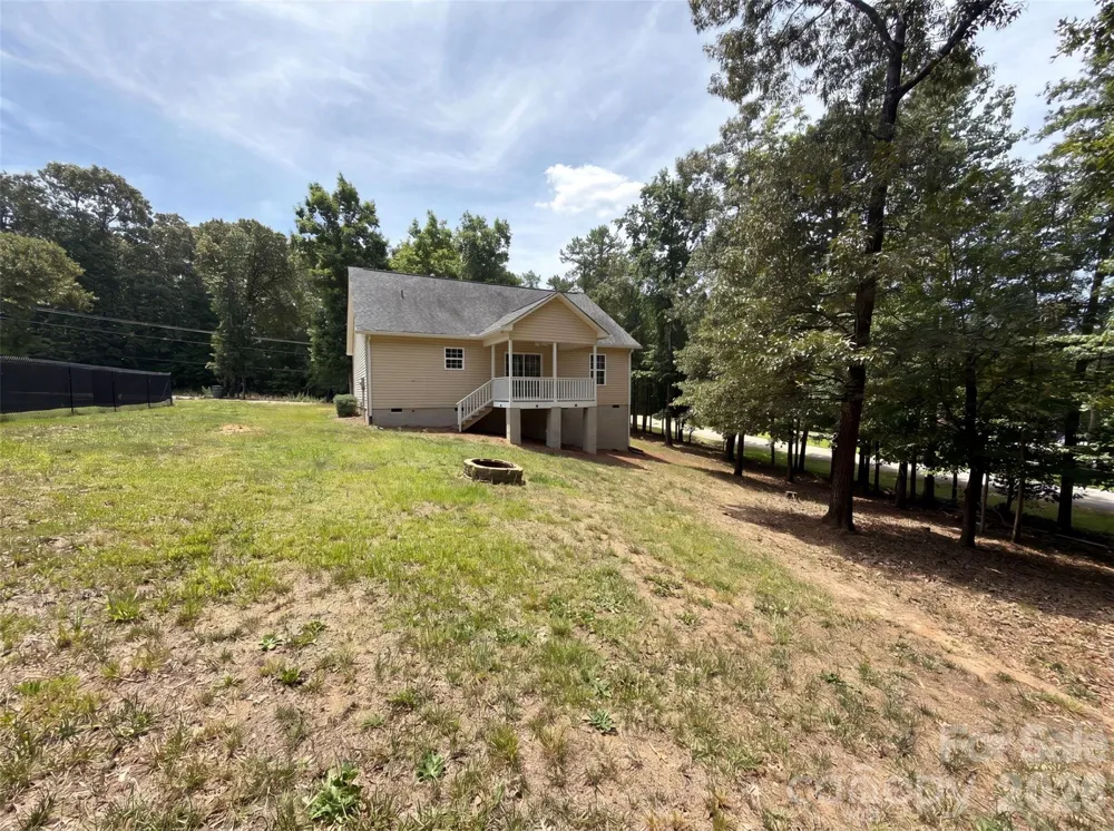 494 Hall Spencer Road Catawba, SC 29704