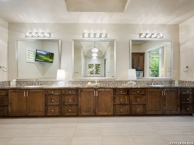 218 Wellesley Landing Shavano Park, TX 78231