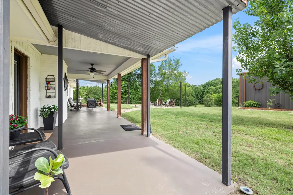 2458 FM 2752 Athens, TX 75752