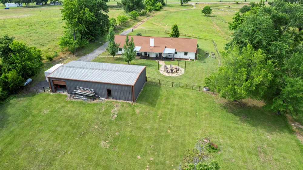 2458 FM 2752 Athens, TX 75752