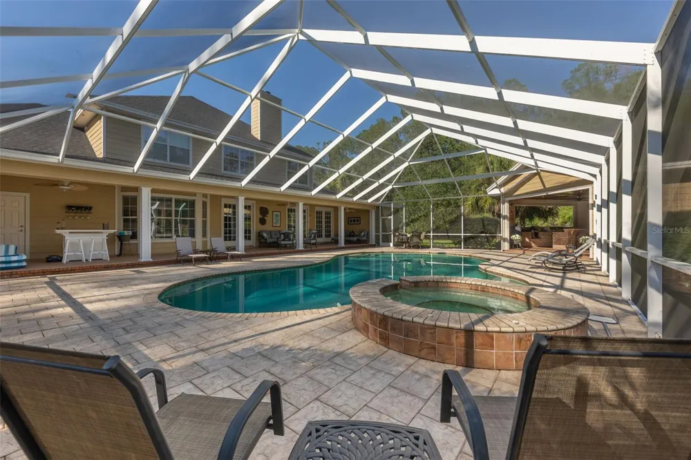 19103 NW 72ND AVENUE Alachua, FL 32615