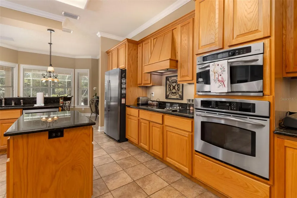19103 NW 72ND AVENUE Alachua, FL 32615