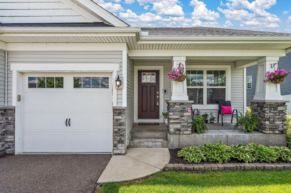 715 Boulder Pass Street Jordan, MN 55352