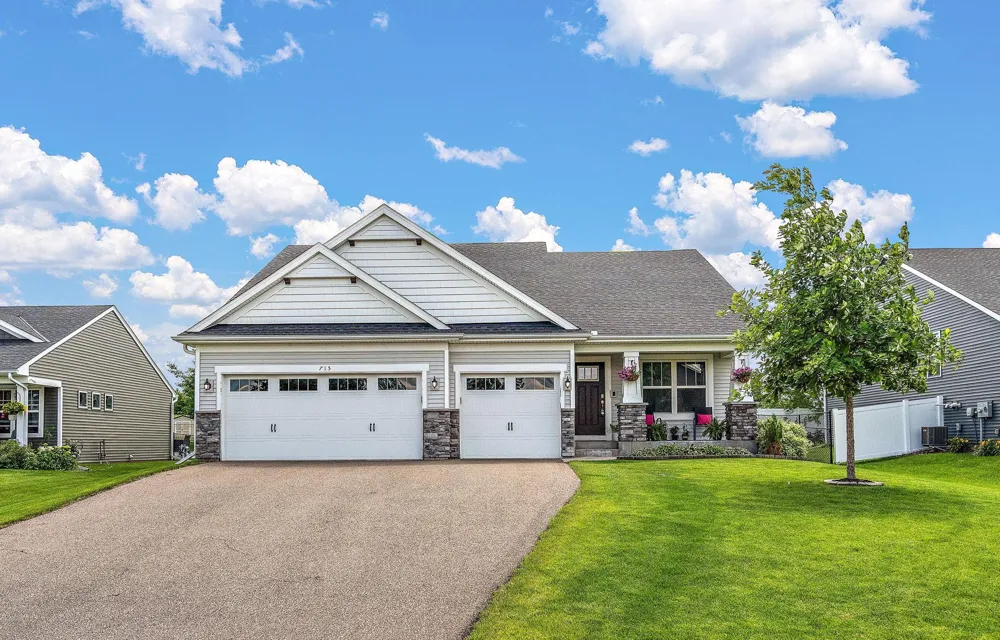 715 Boulder Pass Street Jordan, MN 55352
