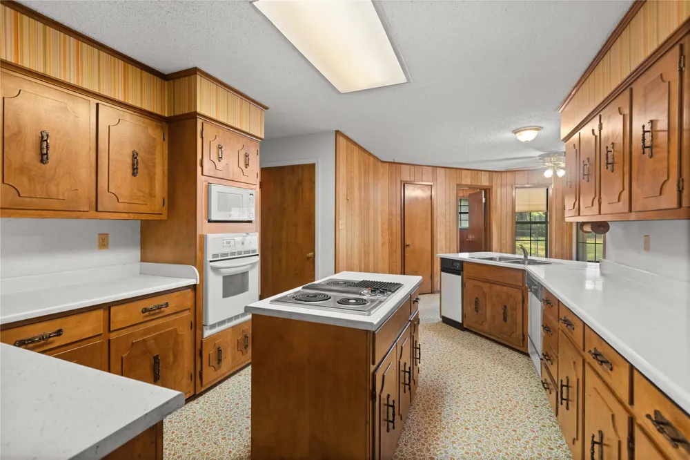 209 Harrison Street Roxton, TX 75477