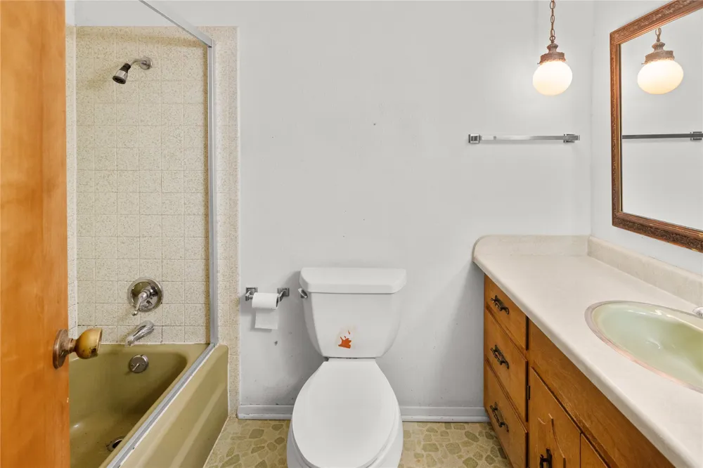 209 Harrison Street Roxton, TX 75477