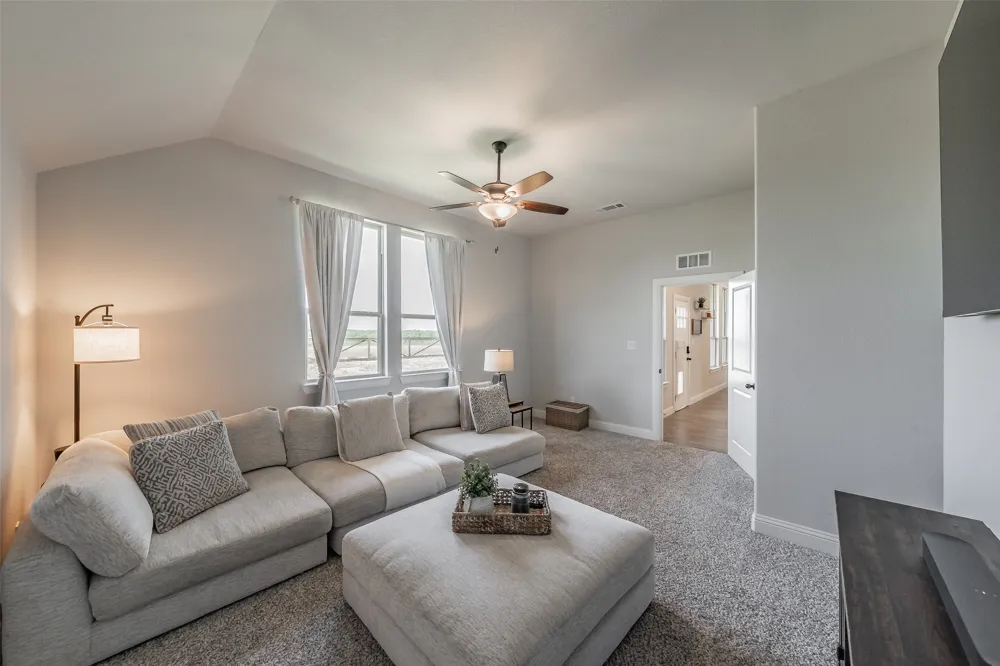 2230 County Road 2360 Decatur, TX 76234