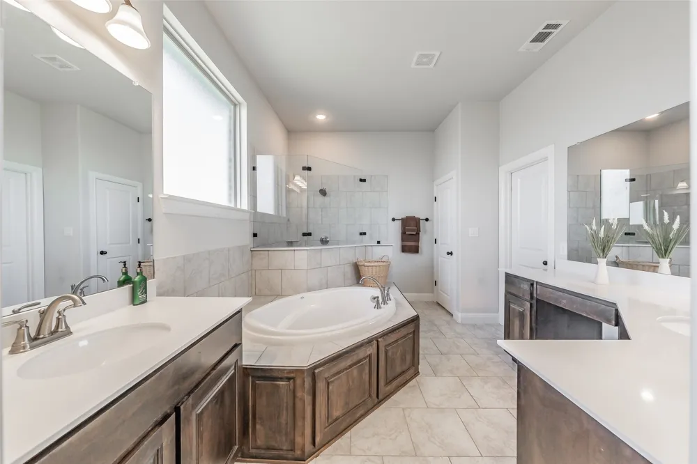 2230 County Road 2360 Decatur, TX 76234